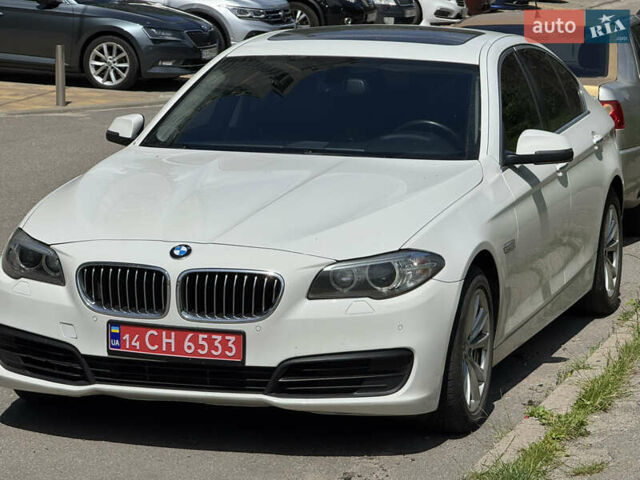 Білий БМВ 5 Серія, об'ємом двигуна 2 л та пробігом 305 тис. км за 12000 $, фото 1 на Automoto.ua