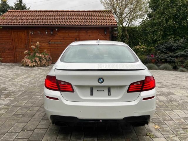 Білий БМВ 5 Серія, об'ємом двигуна 3 л та пробігом 157 тис. км за 9000 $, фото 6 на Automoto.ua