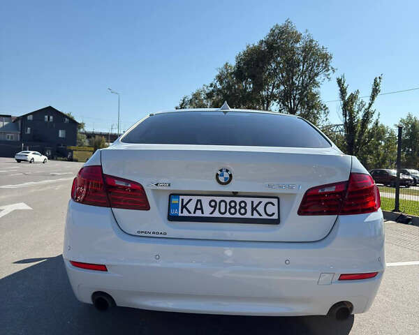 Белый БМВ 5 Серия, объемом двигателя 3 л и пробегом 173 тыс. км за 18000 $, фото 32 на Automoto.ua