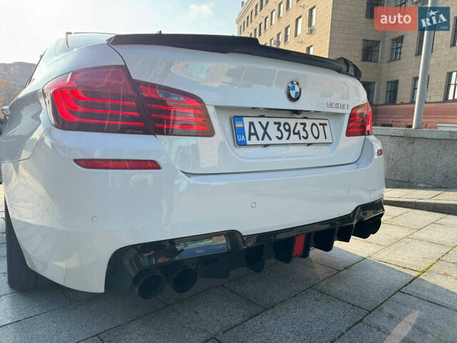 Білий БМВ 5 Серія, об'ємом двигуна 2.98 л та пробігом 139 тис. км за 18700 $, фото 15 на Automoto.ua