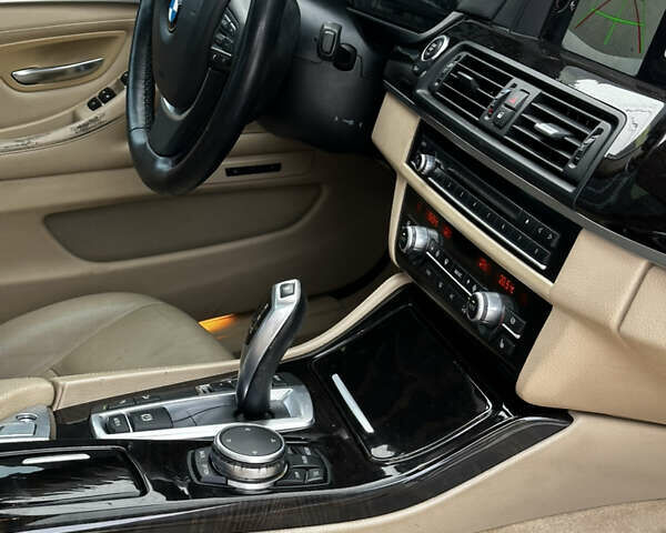 Белый БМВ 5 Серия, объемом двигателя 2.98 л и пробегом 157 тыс. км за 15900 $, фото 16 на Automoto.ua