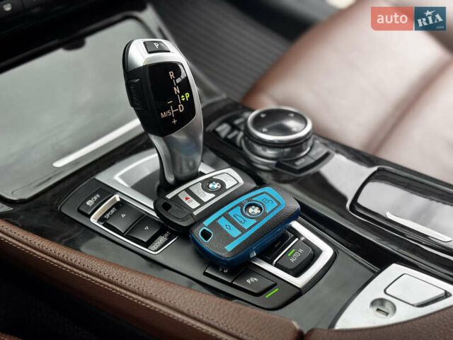 Белый БМВ 5 Серия, объемом двигателя 3 л и пробегом 196 тыс. км за 16900 $, фото 12 на Automoto.ua