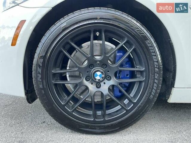 Білий БМВ 5 Серія, об'ємом двигуна 3 л та пробігом 158 тис. км за 7000 $, фото 25 на Automoto.ua
