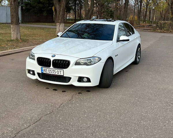 Белый БМВ 5 Серия, объемом двигателя 2.98 л и пробегом 264 тыс. км за 19500 $, фото 1 на Automoto.ua