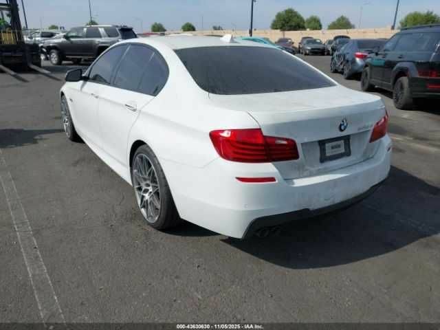 Білий БМВ 5 Серія, об'ємом двигуна 3 л та пробігом 108 тис. км за 4000 $, фото 2 на Automoto.ua