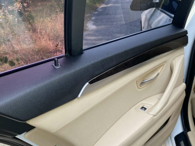 Білий БМВ 5 Серія, об'ємом двигуна 2 л та пробігом 253 тис. км за 12300 $, фото 16 на Automoto.ua