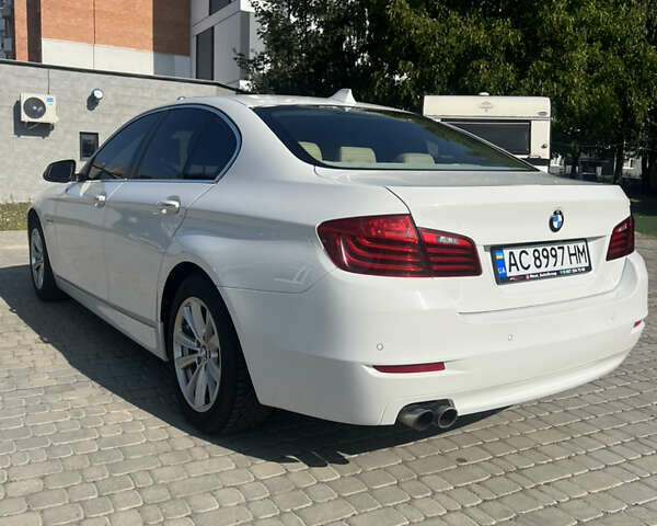Белый БМВ 5 Серия, объемом двигателя 2 л и пробегом 202 тыс. км за 14000 $, фото 20 на Automoto.ua