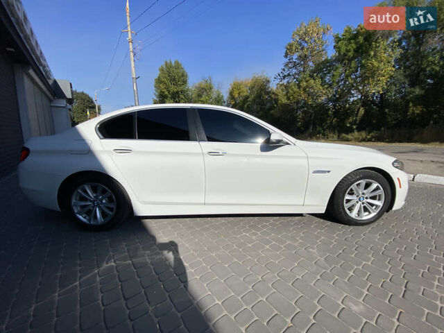 Белый БМВ 5 Серия, объемом двигателя 2 л и пробегом 160 тыс. км за 14700 $, фото 5 на Automoto.ua