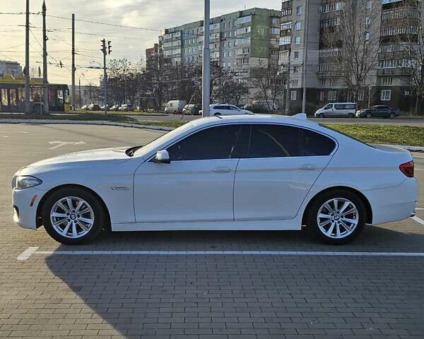 Білий БМВ 5 Серія, об'ємом двигуна 2 л та пробігом 128 тис. км за 17700 $, фото 1 на Automoto.ua