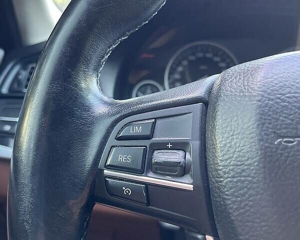 Білий БМВ 5 Серія, об'ємом двигуна 2 л та пробігом 262 тис. км за 20500 $, фото 51 на Automoto.ua