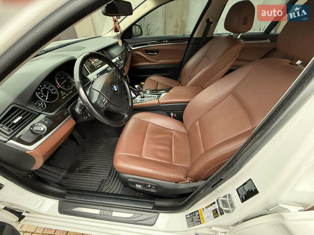 Білий БМВ 5 Серія, об'ємом двигуна 2.99 л та пробігом 196 тис. км за 19400 $, фото 12 на Automoto.ua