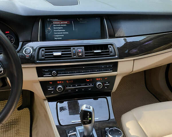 Белый БМВ 5 Серия, объемом двигателя 2 л и пробегом 253 тыс. км за 13900 $, фото 20 на Automoto.ua