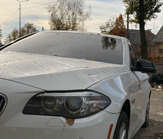 Білий БМВ 5 Серія, об'ємом двигуна 3 л та пробігом 178 тис. км за 18300 $, фото 5 на Automoto.ua
