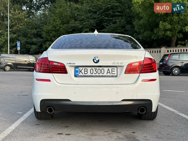 Белый БМВ 5 Серия, объемом двигателя 2.98 л и пробегом 128 тыс. км за 20699 $, фото 5 на Automoto.ua