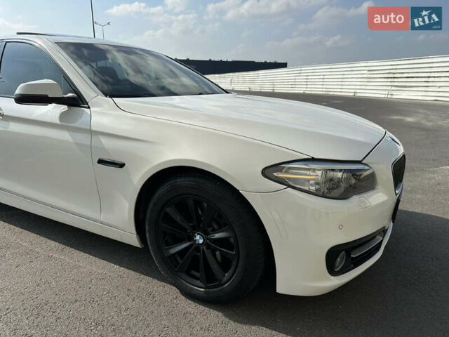 Білий БМВ 5 Серія, об'ємом двигуна 2 л та пробігом 209 тис. км за 14990 $, фото 10 на Automoto.ua
