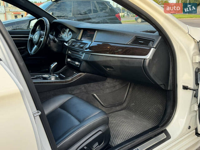 Белый БМВ 5 Серия, объемом двигателя 2.98 л и пробегом 128 тыс. км за 20699 $, фото 19 на Automoto.ua