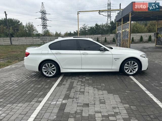 Белый БМВ 5 Серия, объемом двигателя 2 л и пробегом 182 тыс. км за 18500 $, фото 5 на Automoto.ua