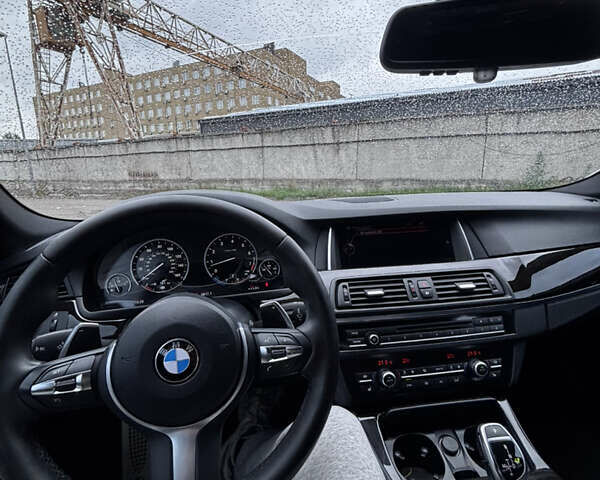 Білий БМВ 5 Серія, об'ємом двигуна 3 л та пробігом 117 тис. км за 22000 $, фото 13 на Automoto.ua
