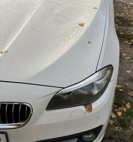 Белый БМВ 5 Серия, объемом двигателя 2.98 л и пробегом 178 тыс. км за 18300 $, фото 8 на Automoto.ua