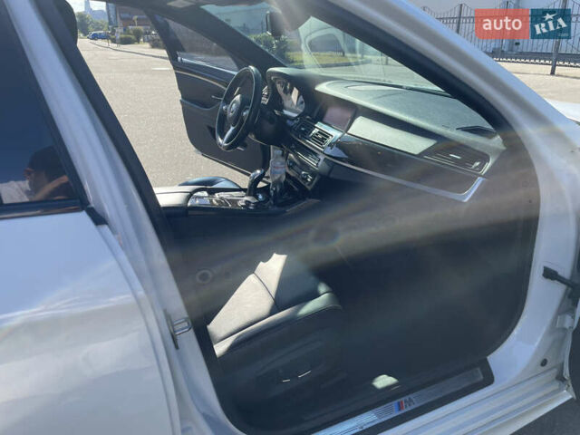 Белый БМВ 5 Серия, объемом двигателя 2.98 л и пробегом 101 тыс. км за 21300 $, фото 12 на Automoto.ua