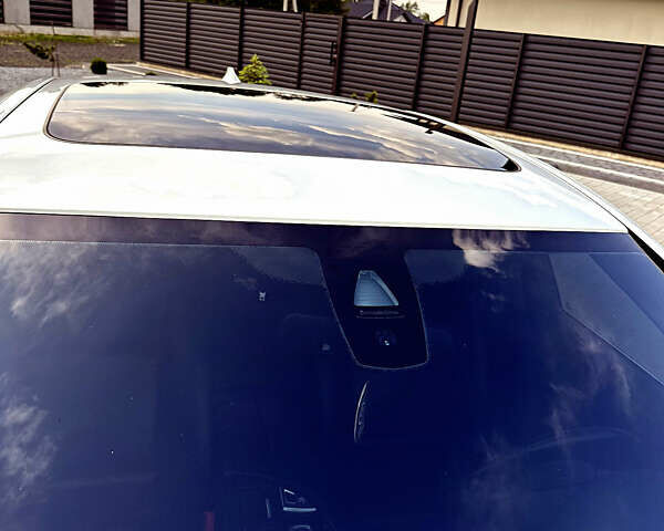 Білий БМВ 5 Серія, об'ємом двигуна 2 л та пробігом 150 тис. км за 15999 $, фото 42 на Automoto.ua