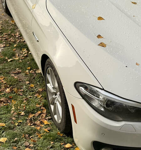 Белый БМВ 5 Серия, объемом двигателя 2.98 л и пробегом 178 тыс. км за 18300 $, фото 3 на Automoto.ua