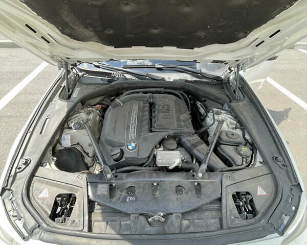 Білий БМВ 5 Серія, об'ємом двигуна 2.98 л та пробігом 120 тис. км за 19900 $, фото 8 на Automoto.ua