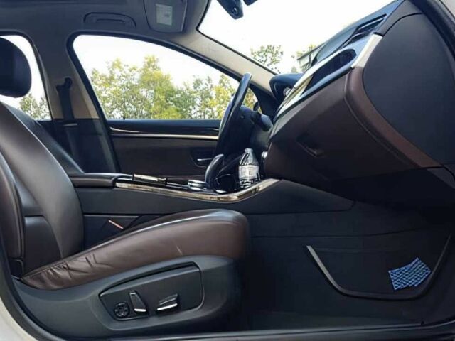 Білий БМВ 5 Серія, об'ємом двигуна 3 л та пробігом 78 тис. км за 13750 $, фото 9 на Automoto.ua