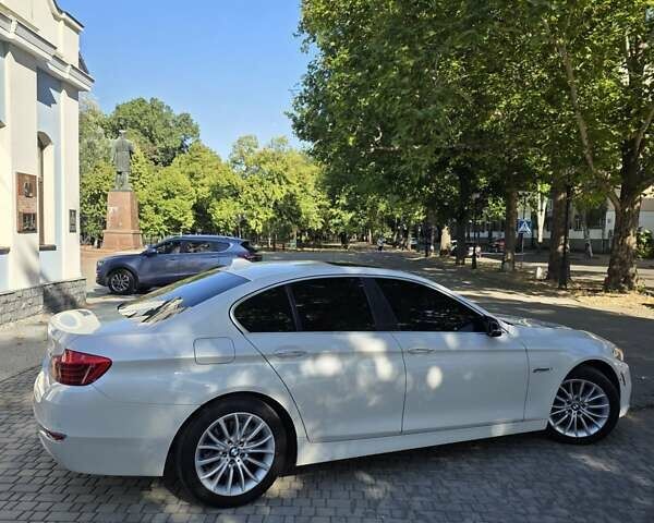 Белый БМВ 5 Серия, объемом двигателя 2 л и пробегом 120 тыс. км за 17200 $, фото 6 на Automoto.ua