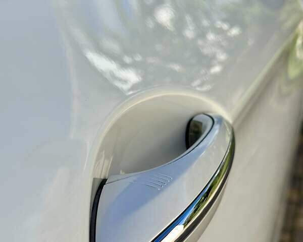 Білий БМВ 5 Серія, об'ємом двигуна 2 л та пробігом 208 тис. км за 14550 $, фото 25 на Automoto.ua