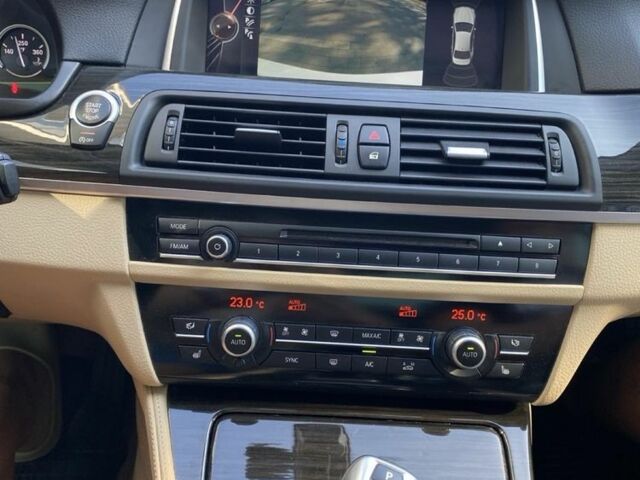 Білий БМВ 5 Серія, об'ємом двигуна 2 л та пробігом 147 тис. км за 17000 $, фото 15 на Automoto.ua