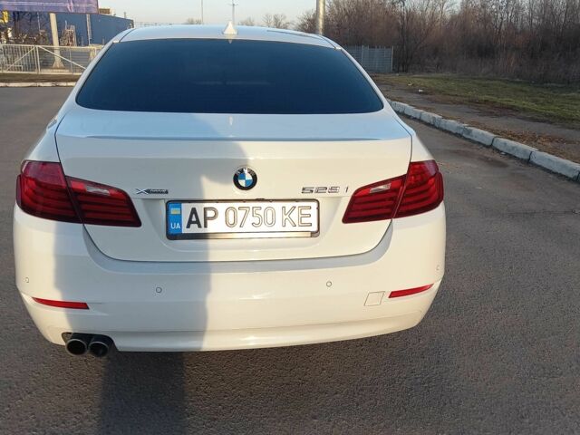 Белый БМВ 5 Серия, объемом двигателя 2 л и пробегом 167 тыс. км за 12999 $, фото 1 на Automoto.ua