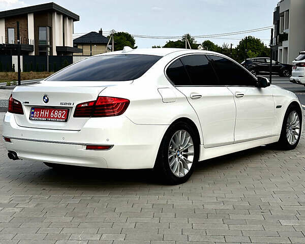 Білий БМВ 5 Серія, об'ємом двигуна 2 л та пробігом 150 тис. км за 16500 $, фото 14 на Automoto.ua