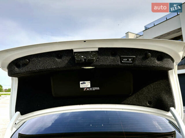 Білий БМВ 5 Серія, об'ємом двигуна 2 л та пробігом 150 тис. км за 16500 $, фото 54 на Automoto.ua