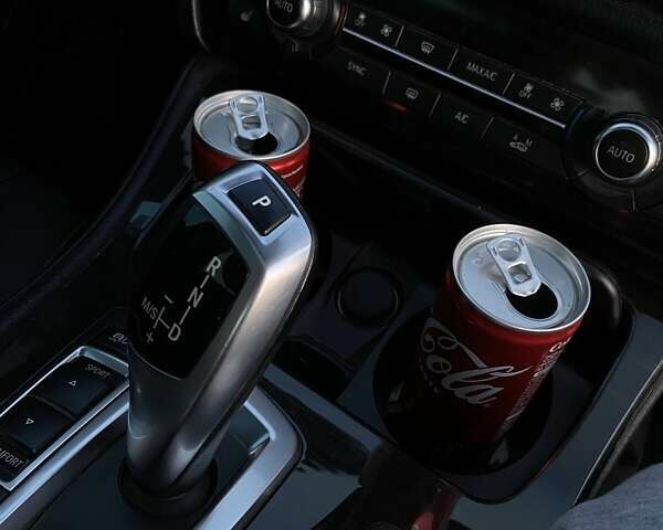 Білий БМВ 5 Серія, об'ємом двигуна 2 л та пробігом 200 тис. км за 16800 $, фото 12 на Automoto.ua