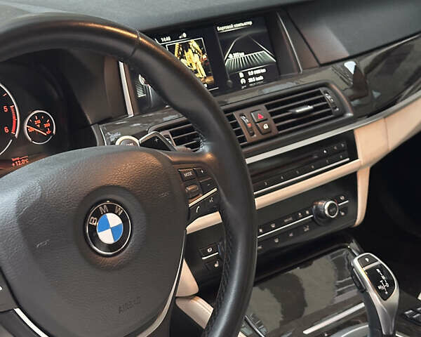 Белый БМВ 5 Серия, объемом двигателя 3 л и пробегом 84 тыс. км за 23500 $, фото 9 на Automoto.ua