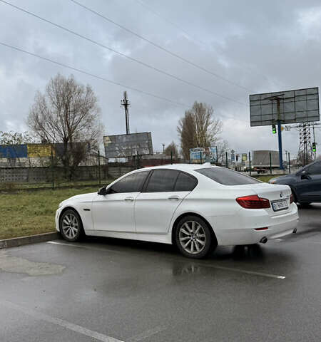 Белый БМВ 5 Серия, объемом двигателя 2.98 л и пробегом 178 тыс. км за 18300 $, фото 10 на Automoto.ua