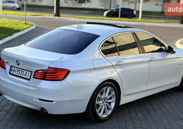 Білий БМВ 5 Серія, об'ємом двигуна 2.98 л та пробігом 220 тис. км за 18100 $, фото 5 на Automoto.ua