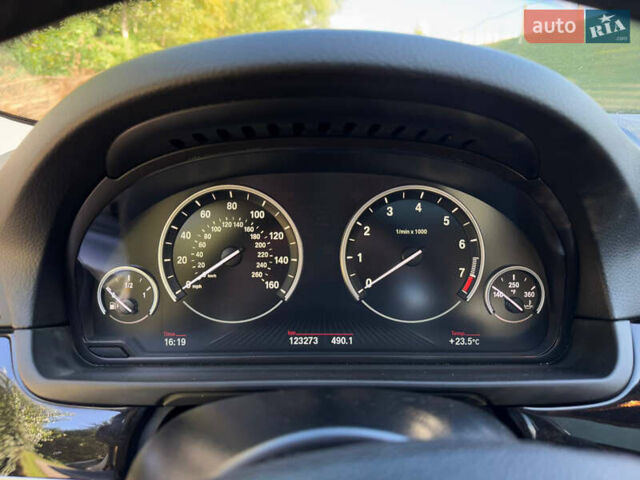 Білий БМВ 5 Серія, об'ємом двигуна 2 л та пробігом 123 тис. км за 18500 $, фото 11 на Automoto.ua