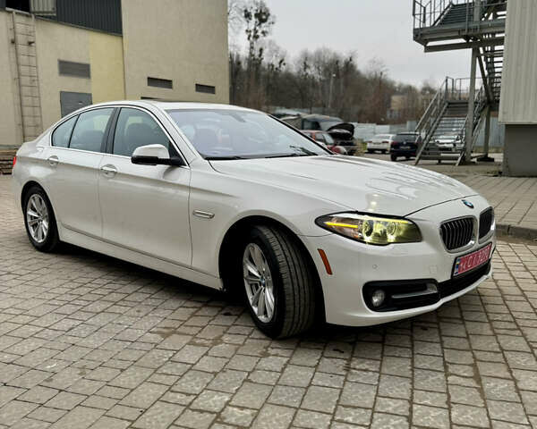 Белый БМВ 5 Серия, объемом двигателя 2 л и пробегом 106 тыс. км за 16000 $, фото 1 на Automoto.ua