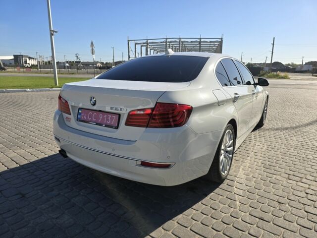 Білий БМВ 5 Серія, об'ємом двигуна 2 л та пробігом 136 тис. км за 13900 $, фото 5 на Automoto.ua