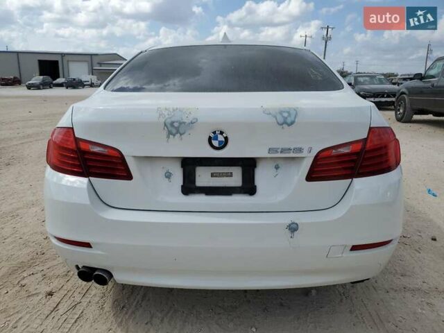 Білий БМВ 5 Серія, об'ємом двигуна 2 л та пробігом 162 тис. км за 1800 $, фото 5 на Automoto.ua