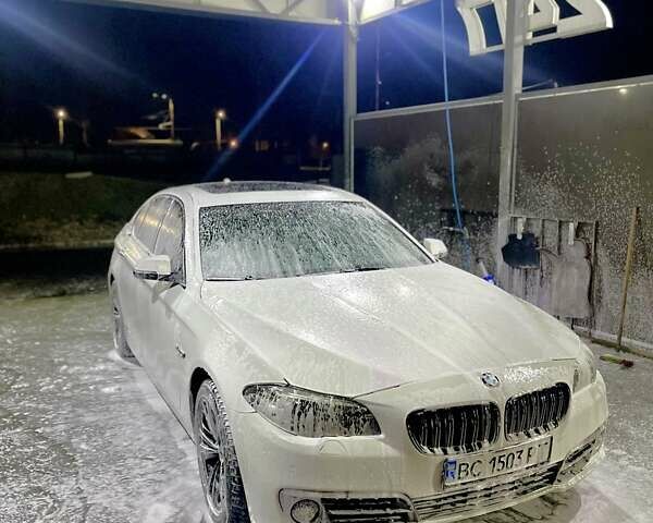 Білий БМВ 5 Серія, об'ємом двигуна 2 л та пробігом 149 тис. км за 16950 $, фото 17 на Automoto.ua