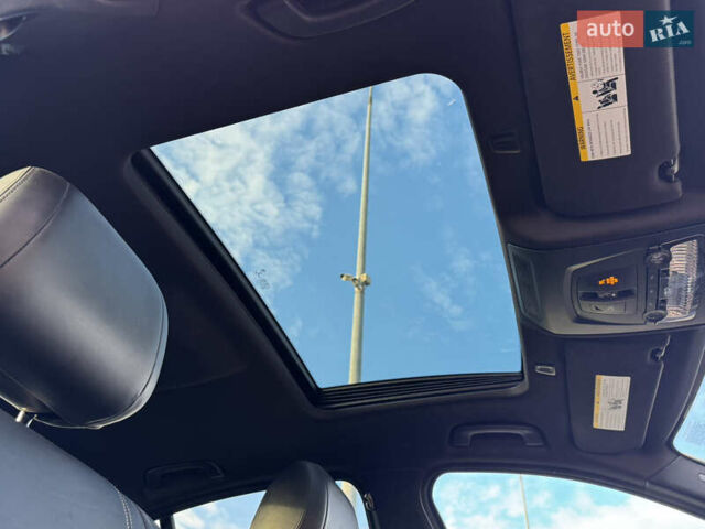 Белый БМВ 5 Серия, объемом двигателя 2.98 л и пробегом 128 тыс. км за 20699 $, фото 23 на Automoto.ua