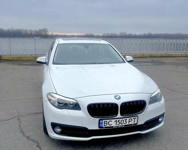 Білий БМВ 5 Серія, об'ємом двигуна 2 л та пробігом 149 тис. км за 16950 $, фото 19 на Automoto.ua