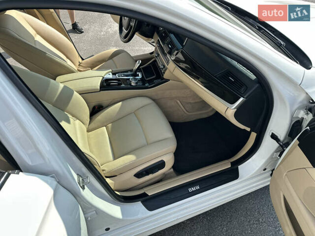 Білий БМВ 5 Серія, об'ємом двигуна 2 л та пробігом 209 тис. км за 14990 $, фото 23 на Automoto.ua