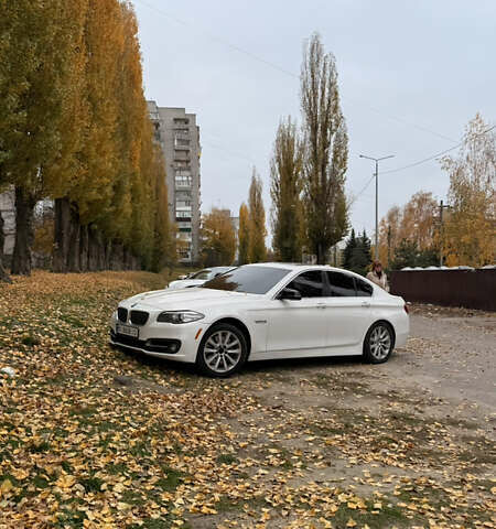 Белый БМВ 5 Серия, объемом двигателя 2.98 л и пробегом 178 тыс. км за 18300 $, фото 9 на Automoto.ua