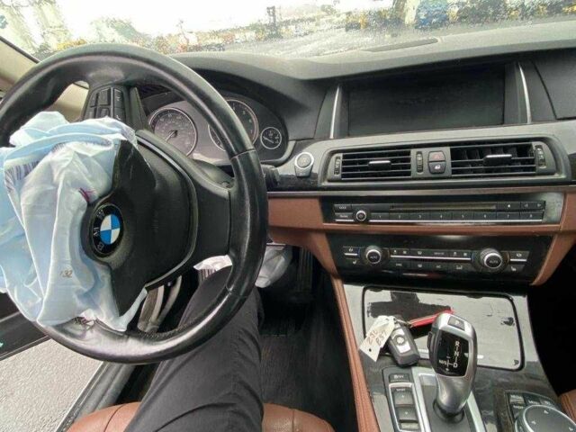 Білий БМВ 5 Серія, об'ємом двигуна 0 л та пробігом 123 тис. км за 10500 $, фото 6 на Automoto.ua