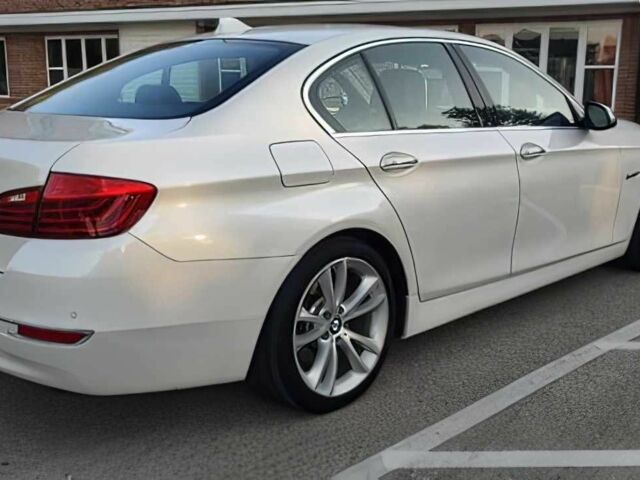 Білий БМВ 5 Серія, об'ємом двигуна 3 л та пробігом 78 тис. км за 13750 $, фото 4 на Automoto.ua