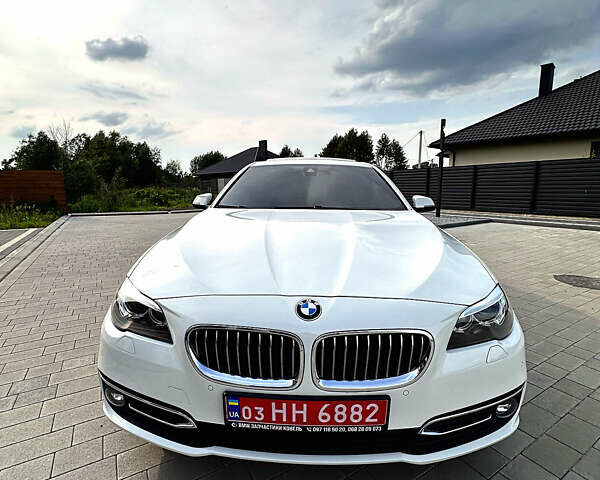 Білий БМВ 5 Серія, об'ємом двигуна 2 л та пробігом 150 тис. км за 16500 $, фото 12 на Automoto.ua